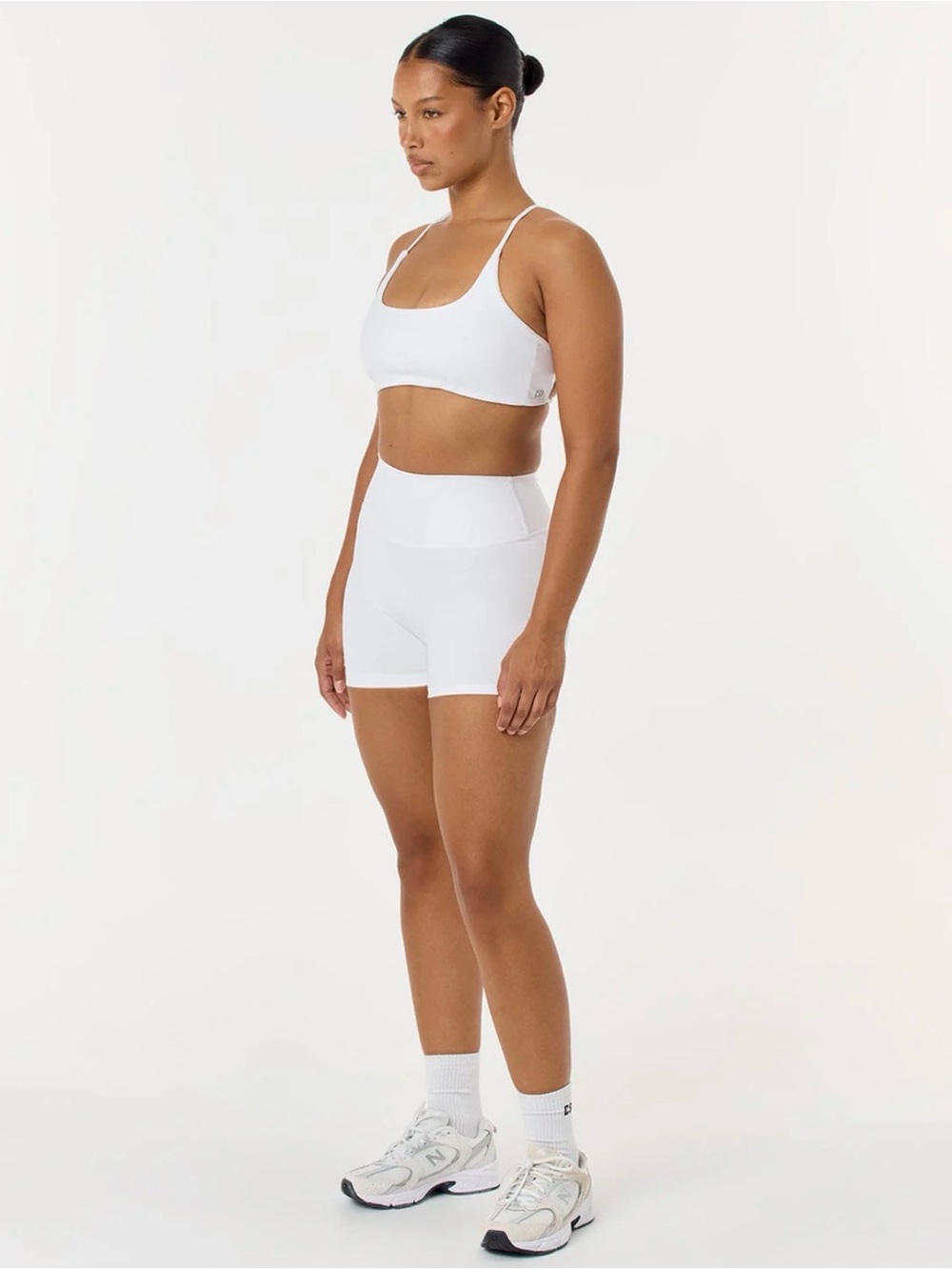 CSB Serenity Scrunch Shorts 4" NWOT size M - Picture 4 of 11